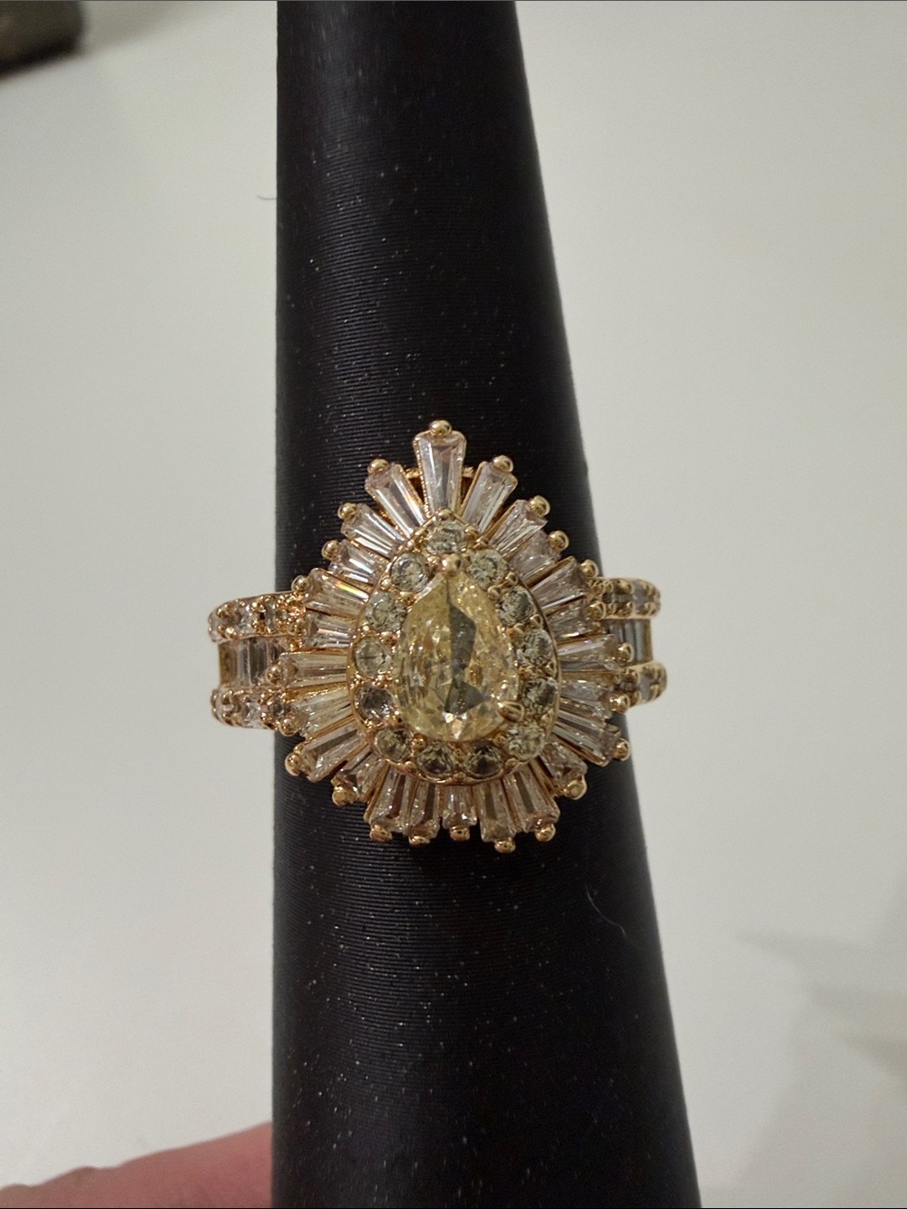 BP lemon & CZ pear shaped ring